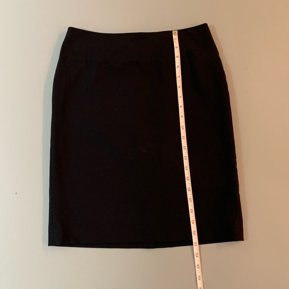 Banana republic business skirt - Picture 4 of 4